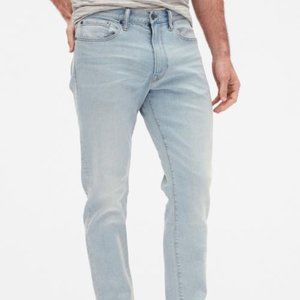 Athletic Taper Jeans with GapFlex - Light Wash, BRAND NEW